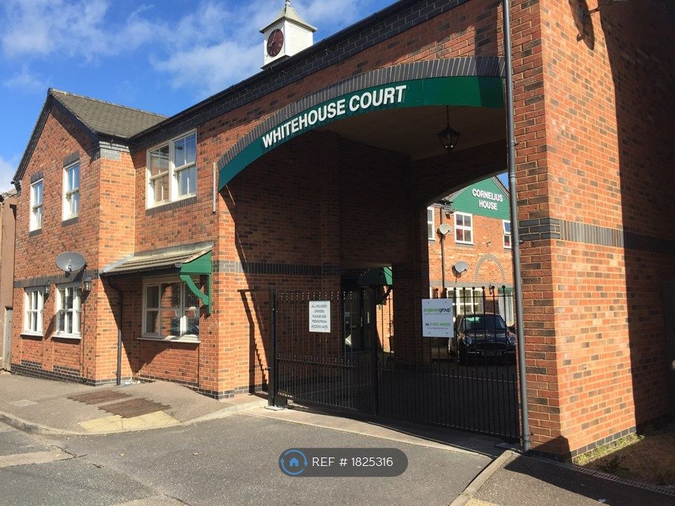 1 bed flat to rent in Broad Street, Cannock WS11, £585 pcm Zoopla