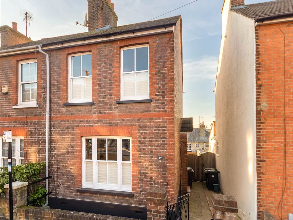 4 bed semidetached house for sale in Cannon Street, St. Albans