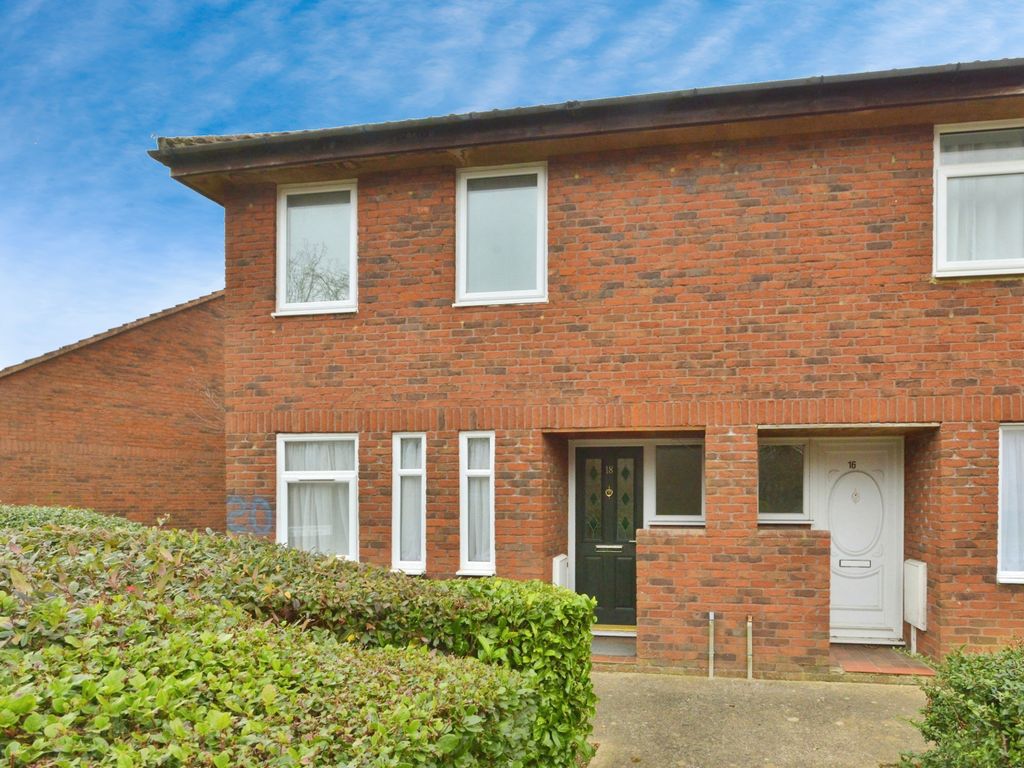 1 bed for sale in Colston Bassett, Emerson Valley, Milton