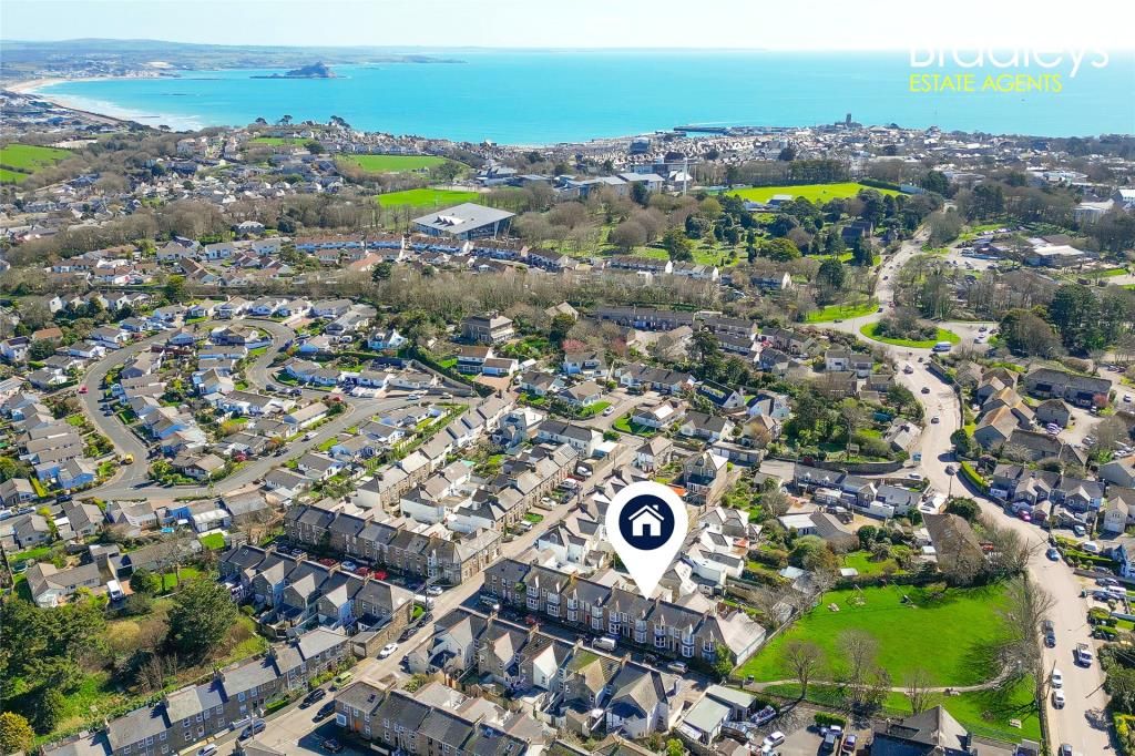 3 bed terraced house for sale in Richmond Street, Heamoor, Penzance