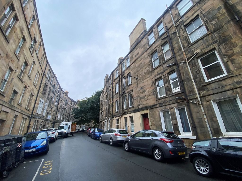 1 bed flat to rent in Waverley Park, Abbeyhill, Edinburgh EH8 Zoopla