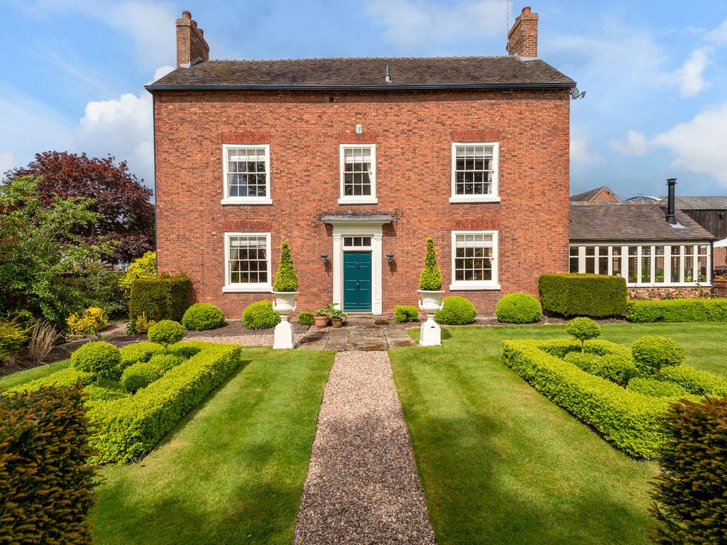 7 bed detached house for sale in Market Street, Derby, Draycott DE72, £1,500,000 Zoopla