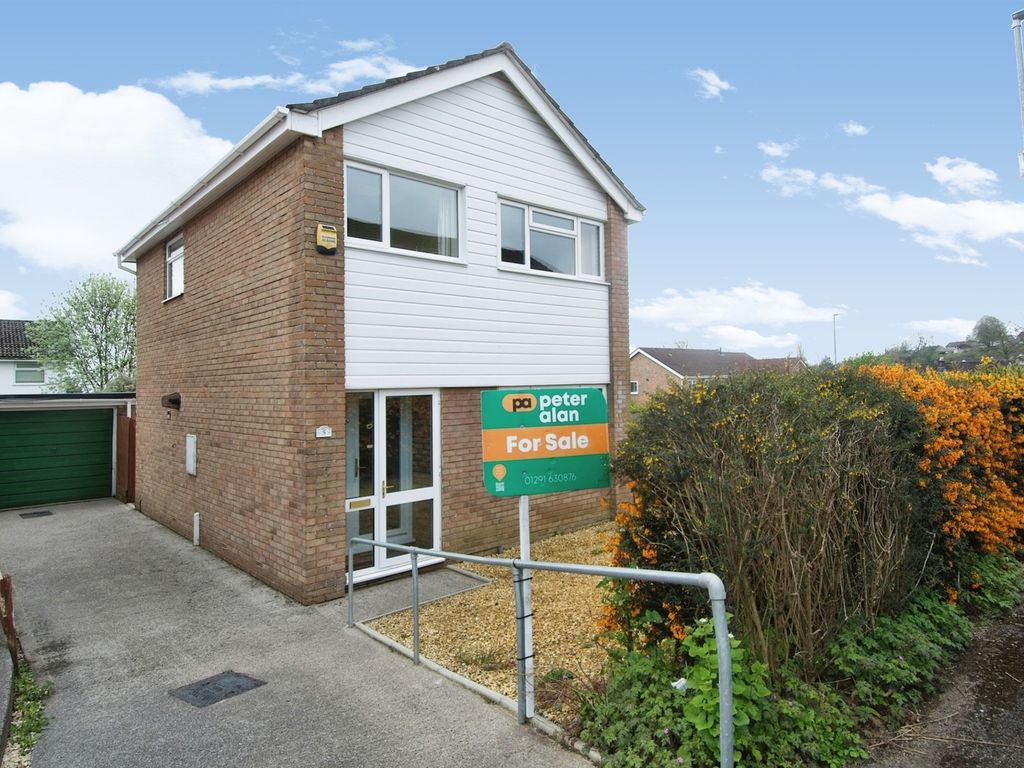 3 bed detached house for sale in Priory Close, Chepstow NP16, £325,000