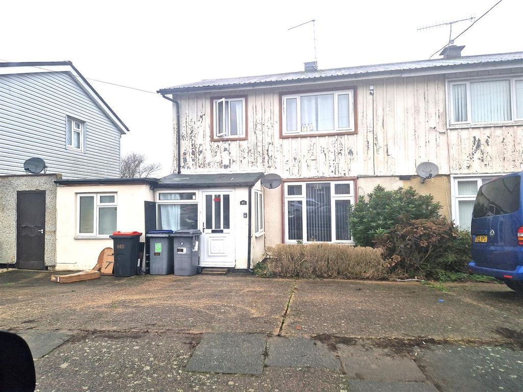 5 bed end terrace house for sale in East Street, Canterbury, Canterbury
