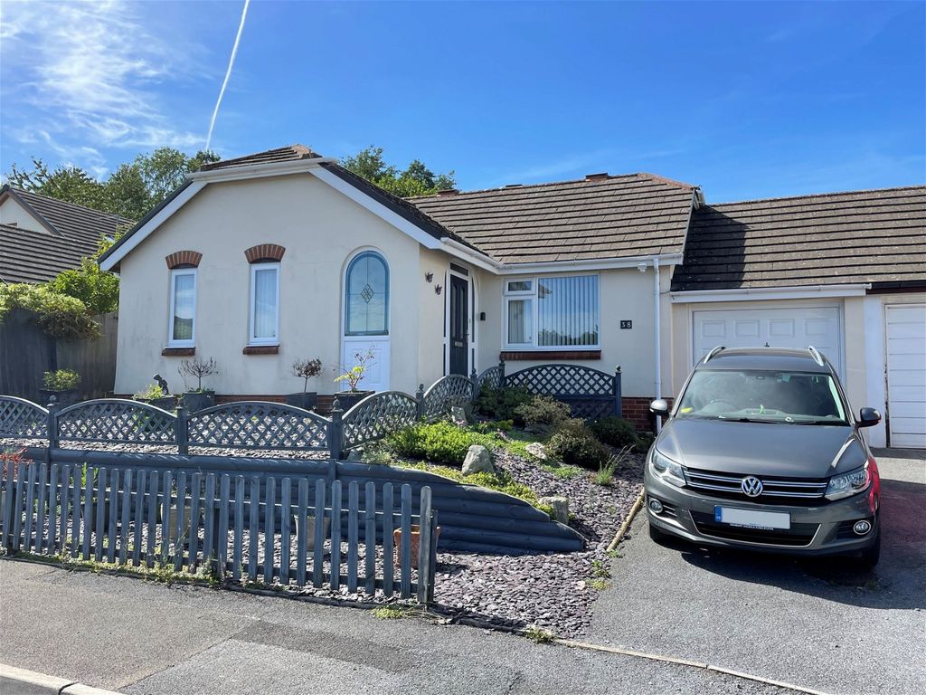 2 bed bungalow for sale in Margaret Road, Ogwell, Newton Abbot TQ12, £