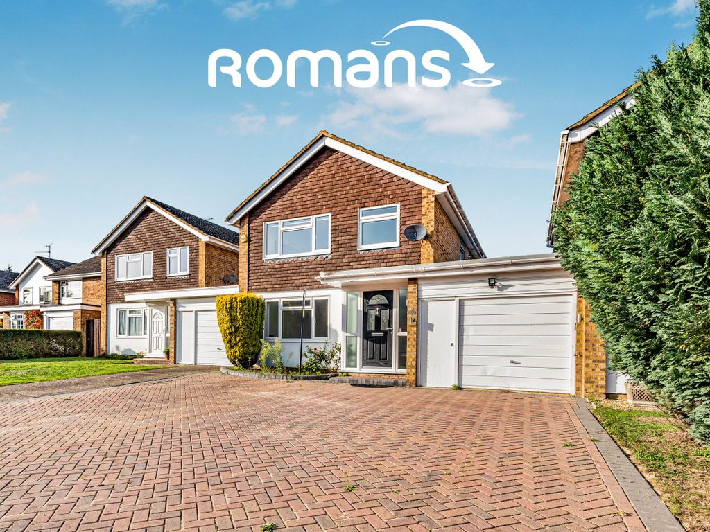 4 bed linkdetached house to rent in Squirrels Way, Earley, Reading RG6