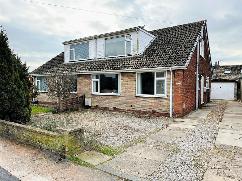 3 bed semidetached bungalow for sale in The Link, Carlton, Goole DN14