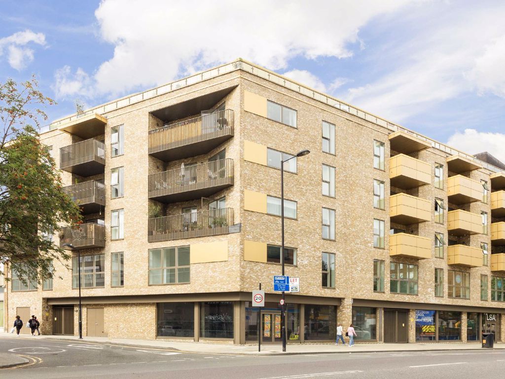 2 bed flat for sale in Warburton Road, London E8 Zoopla