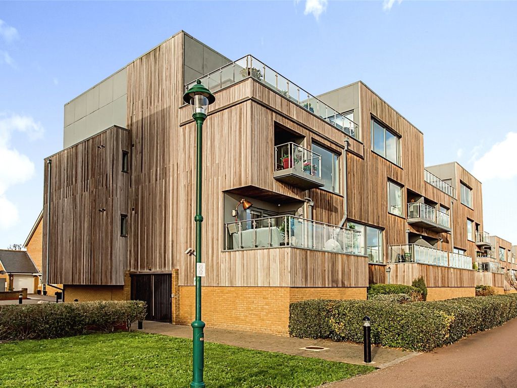 2 bed flat for sale in Parade Walk, Shoebury Garrison, Shoeburyness