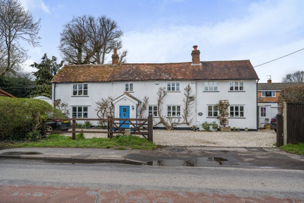 5 bed detached house for sale in Heath End Road, Baughurst, Tadley RG26