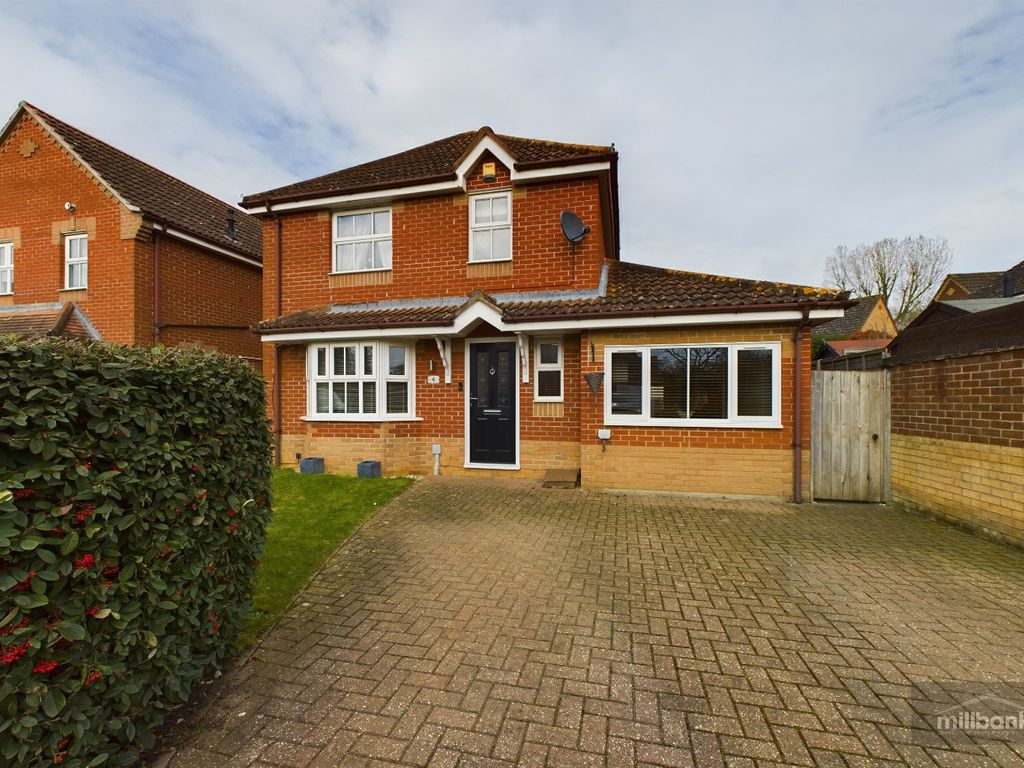 4 bed detached house for sale in Celandine Road, Attleborough, Norfolk