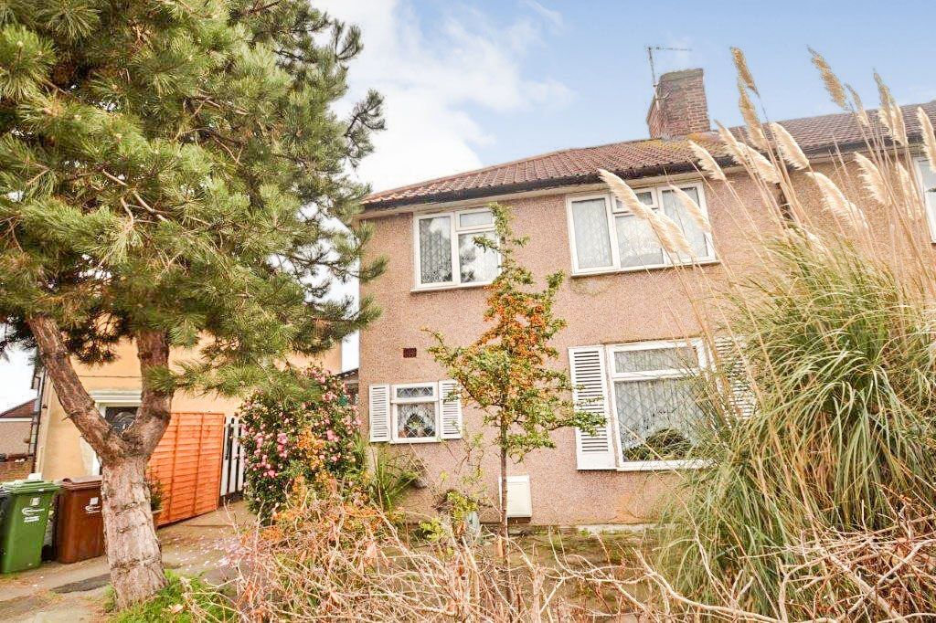 3 bed end terrace house for sale in Cornwallis Road, Dagenham RM9 Zoopla