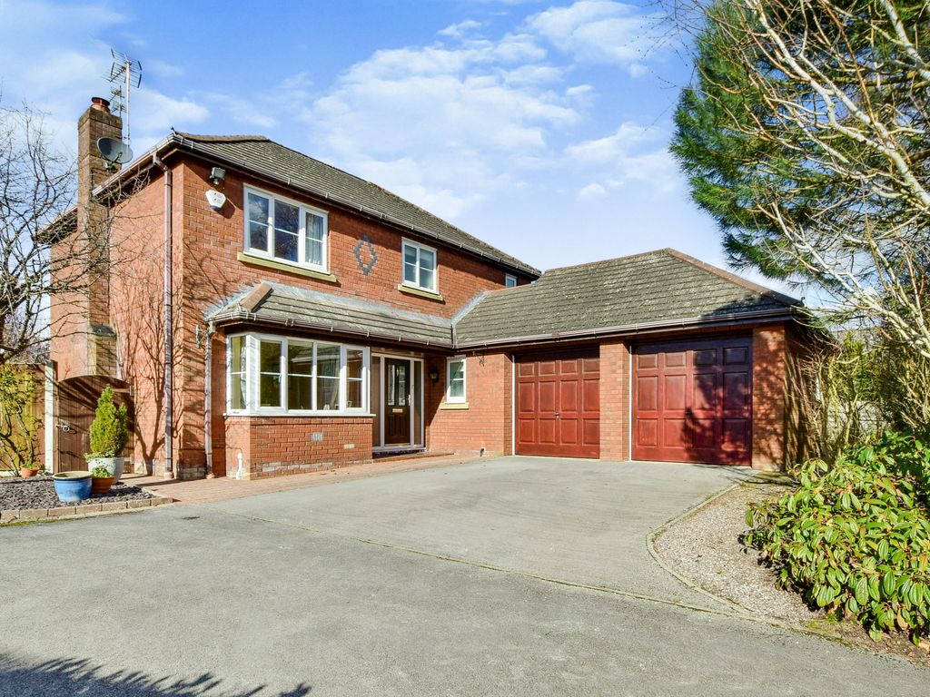 4 bed detached house for sale in Cragside Way, Wilmslow, Cheshire SK9