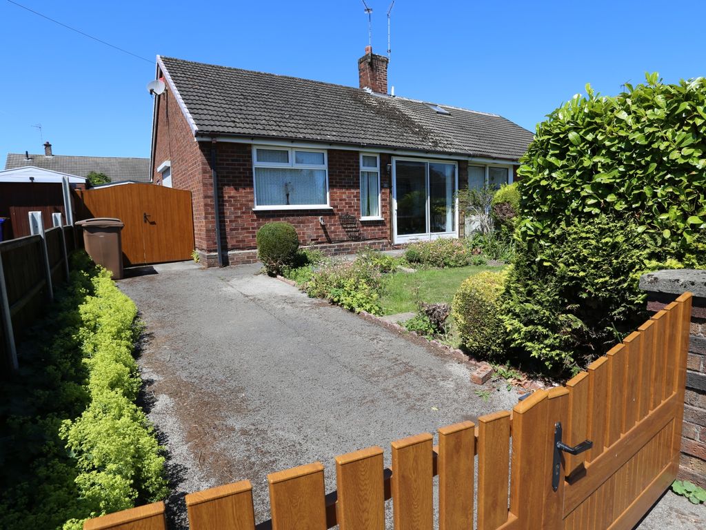 2 bed bungalow for sale in Valley Road, Weston Coyney ST3 Zoopla