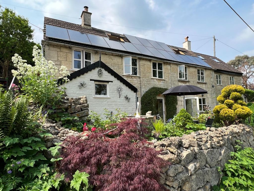 5 bed detached house for sale in Rockness Hill, Nailsworth, Stroud GL6 Zoopla