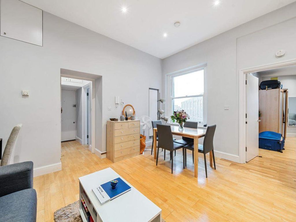 2 bed flat for sale in Canfield Gardens, London NW6, £475,000 Zoopla