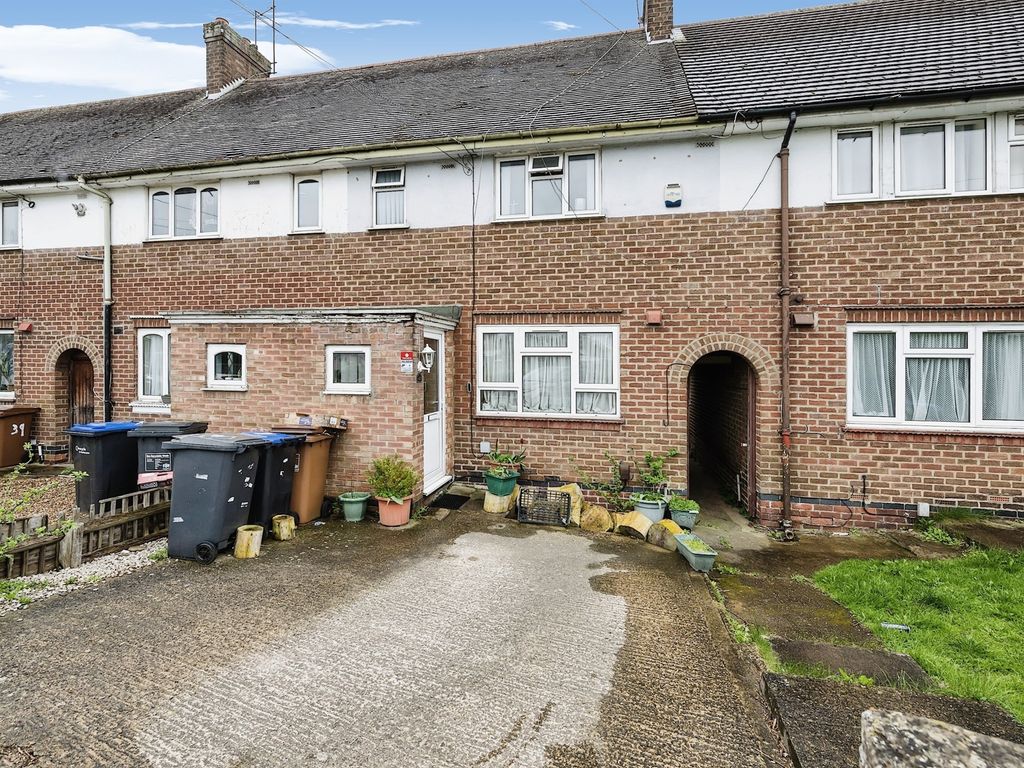 2 bed terraced house for sale in Tintern Avenue, Northampton NN5, £