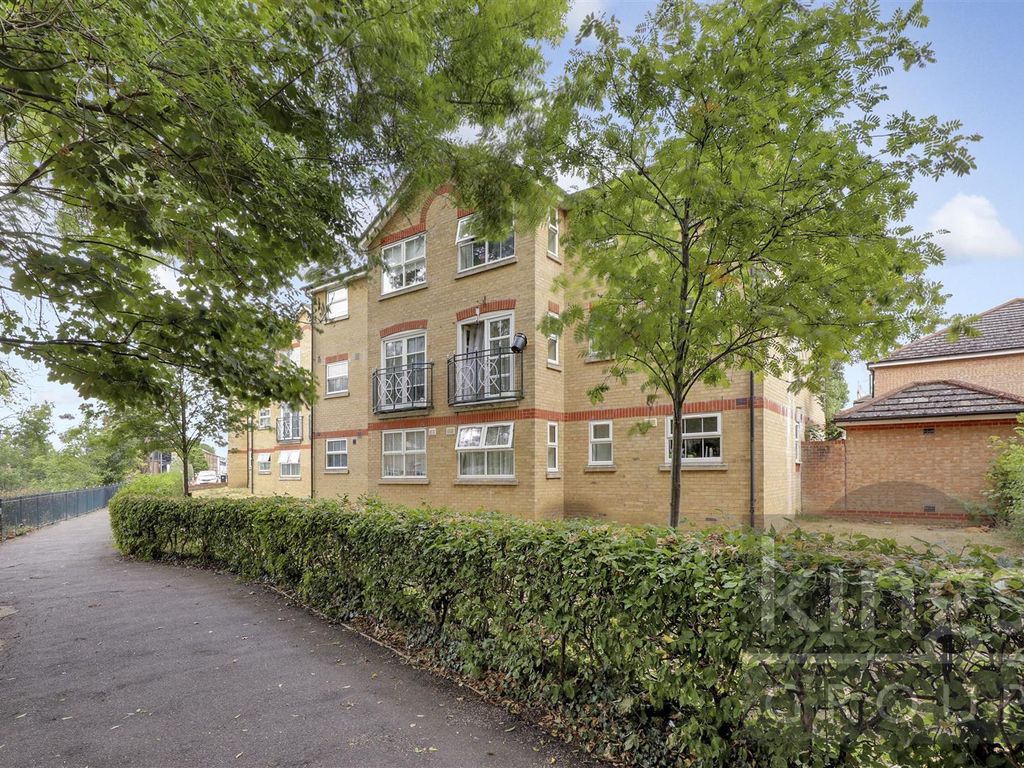 2 bed flat for sale in Harston Drive, Enfield EN3 Zoopla