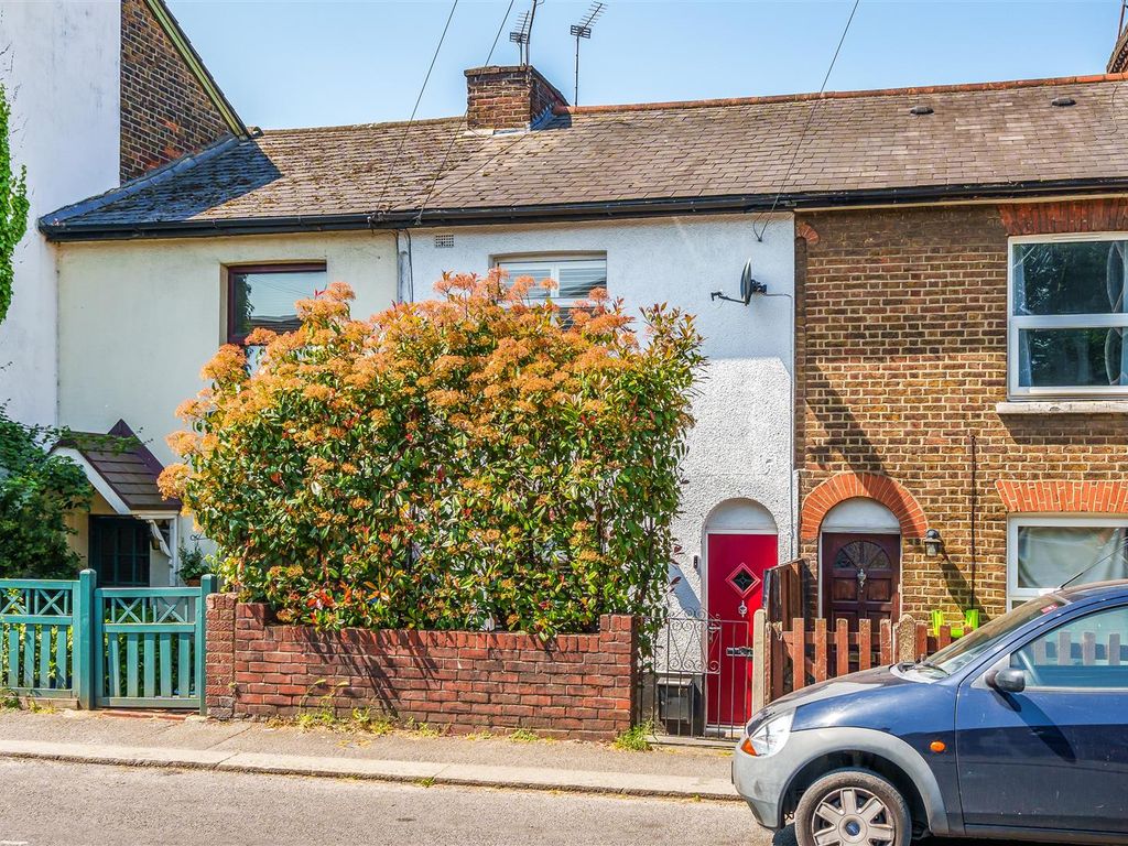2 bed terraced house for sale in Church Road, Epsom KT17 Zoopla