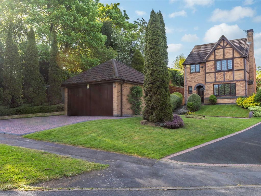 4 bed detached house for sale in Bentley Road, Castle Donington, Derby