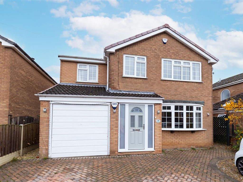4 bed detached house for sale in Whitehouse Avenue, Great Preston