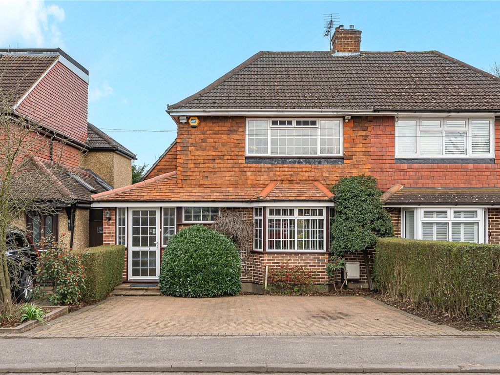 3 bed semidetached house for sale in Breakspear Road, Ruislip