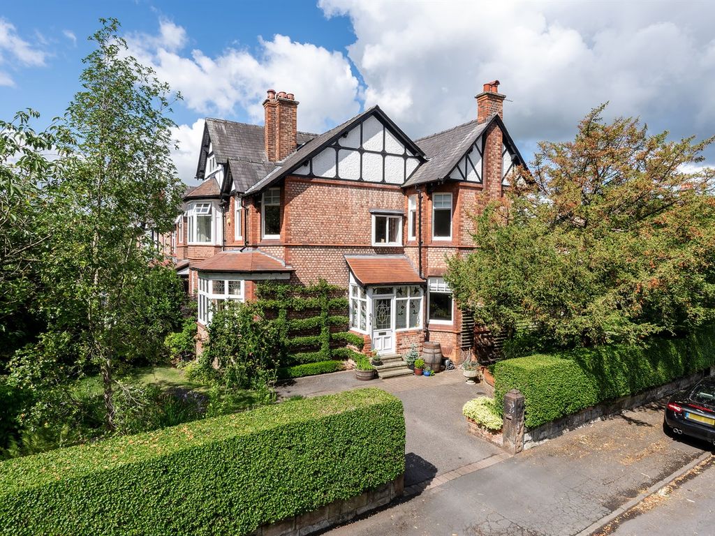 4 bed semidetached house for sale in Park Road, Hale, Altrincham WA15