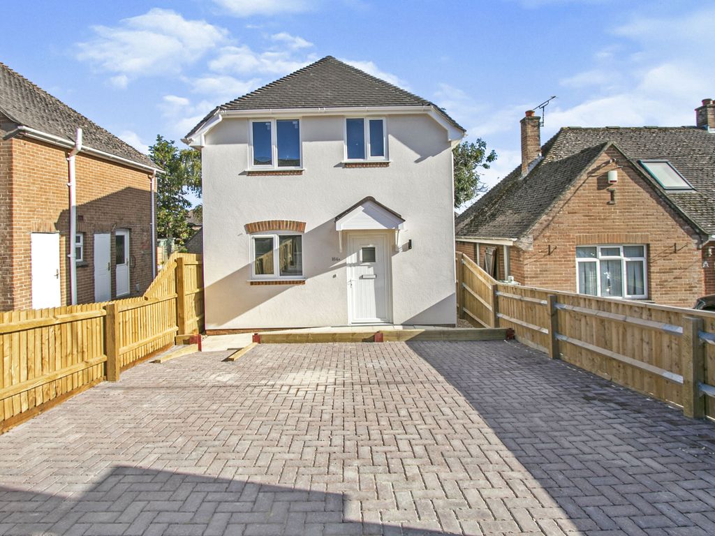 3 bed detached house for sale in Wareham Road, Lytchett Matravers