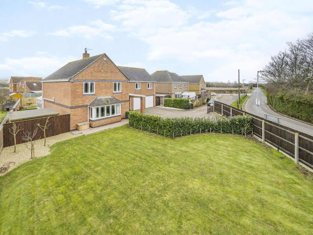 5 bed detached house for sale in High Street, Ingoldmells, Skegness