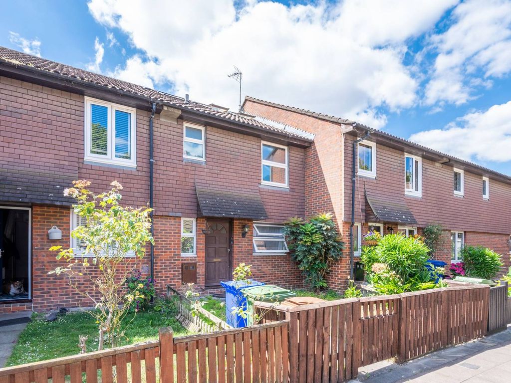 5 bed property for sale in Abbeyfield Road, Bermondsey, London SE16