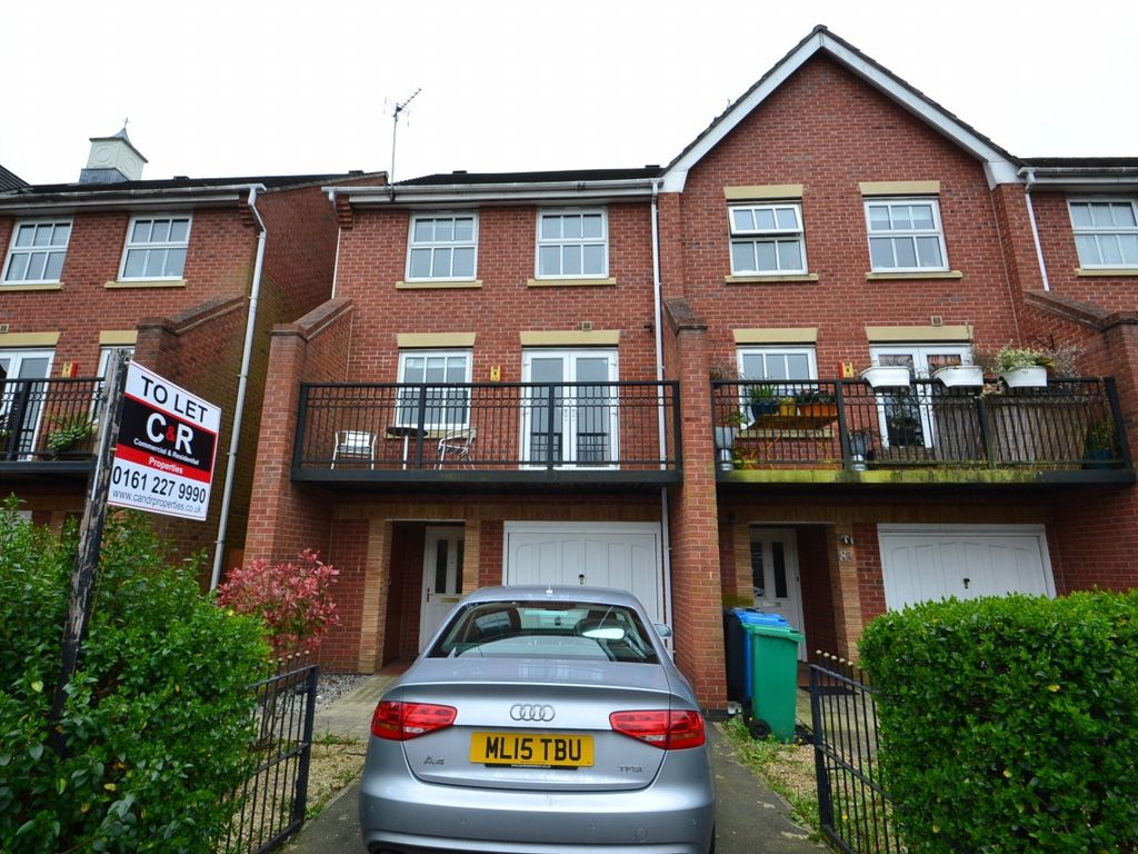 4 bed town house to rent in Brantingham Road, Whalley Range, Manchester