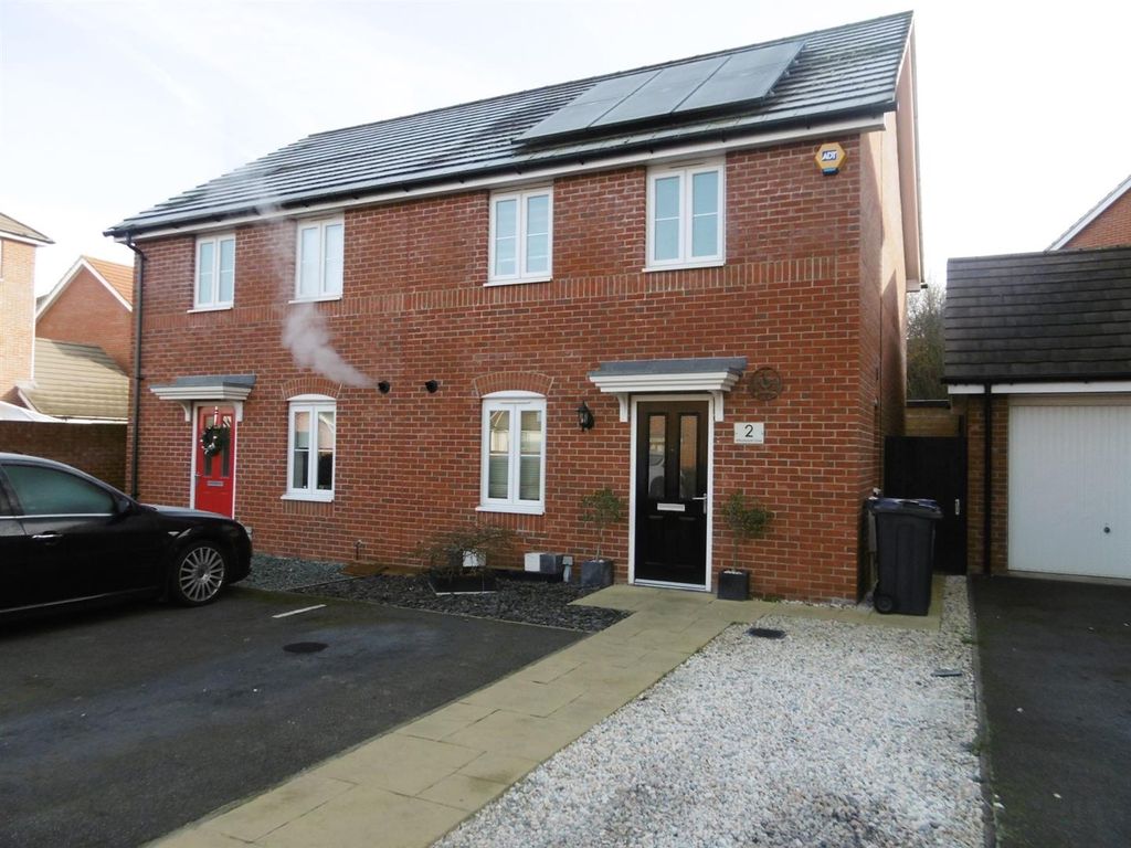 3 bed semidetached house to rent in Willowbrook Close, Herne Bay CT6