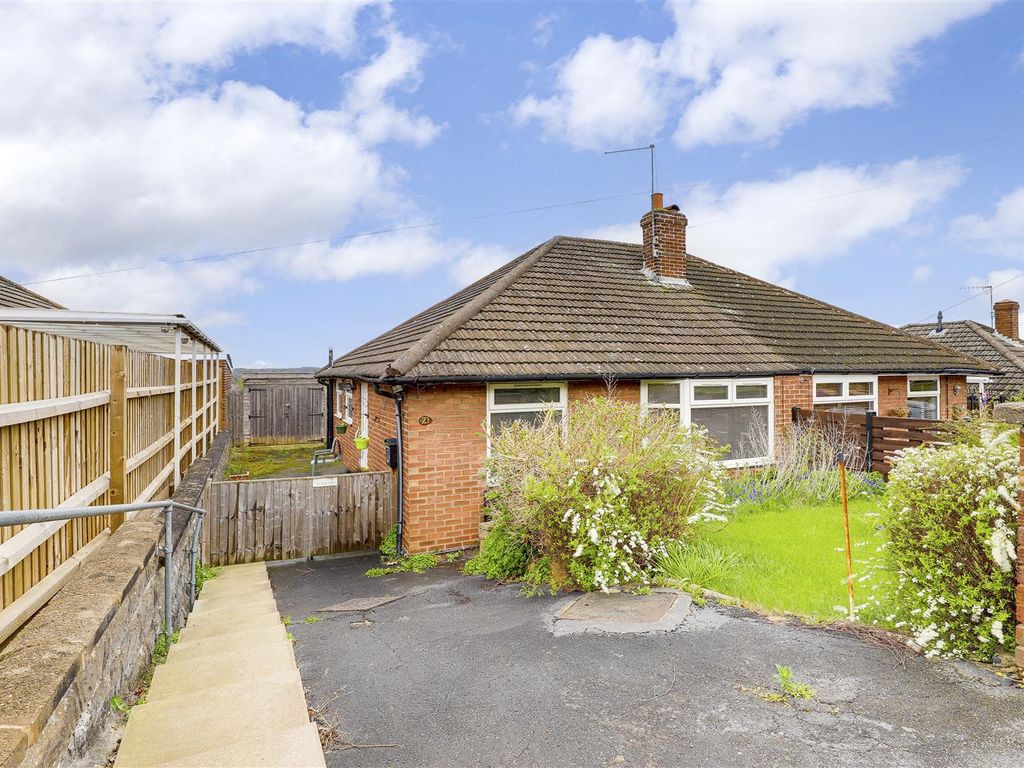 2 bed semidetached bungalow for sale in Saunby Close, Arnold