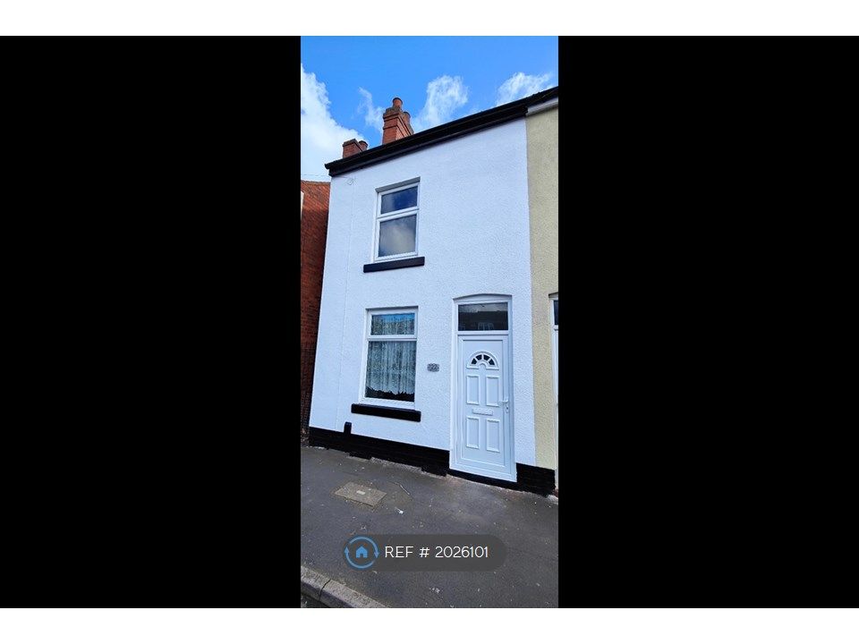 2 bed terraced house to rent in Field Road, Walsall WS3, £950 pcm Zoopla