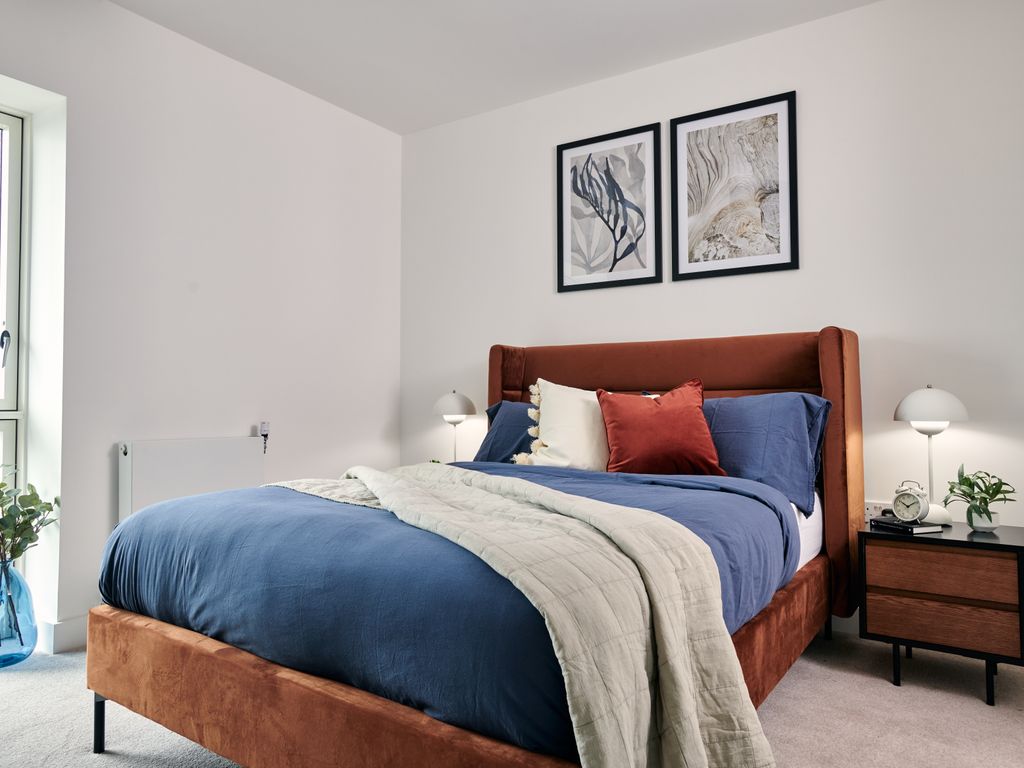 1 bed flat to rent in Barking Wharf Square, Barking IG11, £1,575 pcm