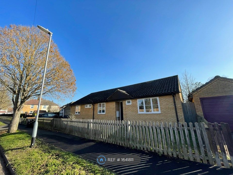5 bed bungalow to rent in Ramsden Square, Cambridge CB4 Zoopla