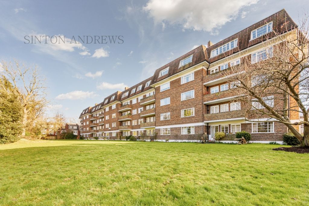 2 bed flat for sale in Montpelier Court, Montpelier Road, Ealing W5, £