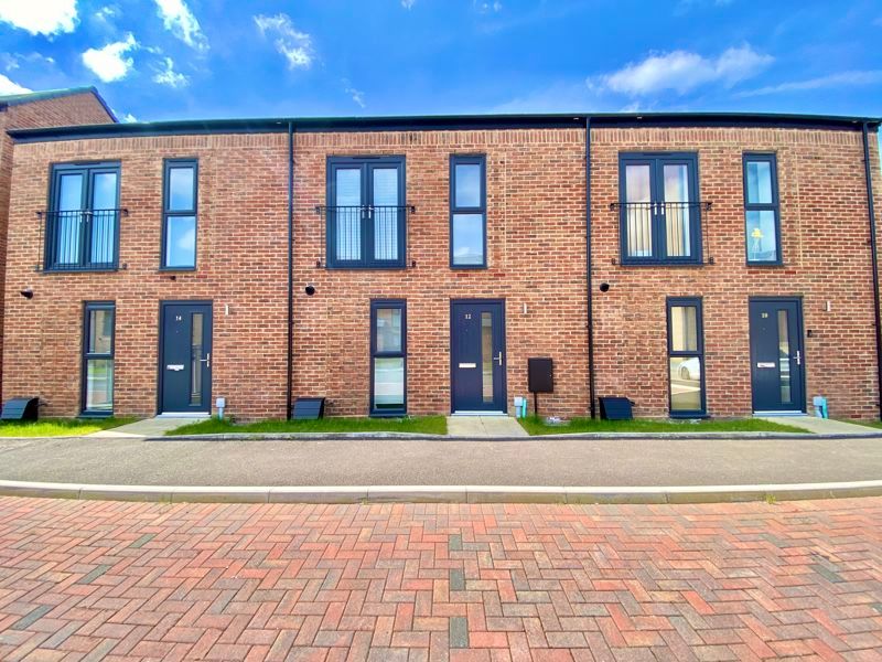 3 bed terraced house to rent in Shergar Way, Salford M6, £1,650 pcm