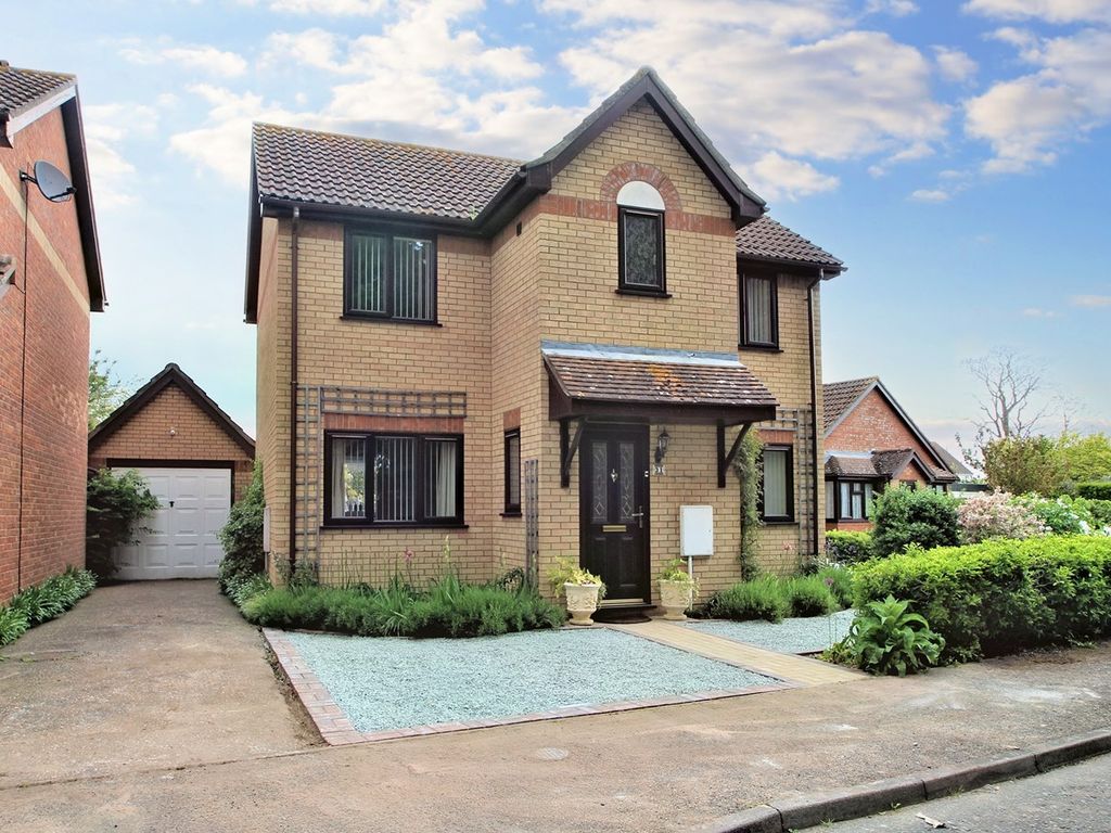 3 bed detached house for sale in Broke Hall Gardens, Ipswich IP3 Zoopla