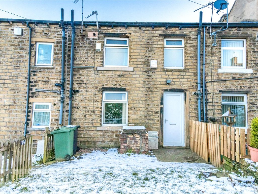 2 bed terraced house for sale in Blackmoorfoot Road, Crosland Moor