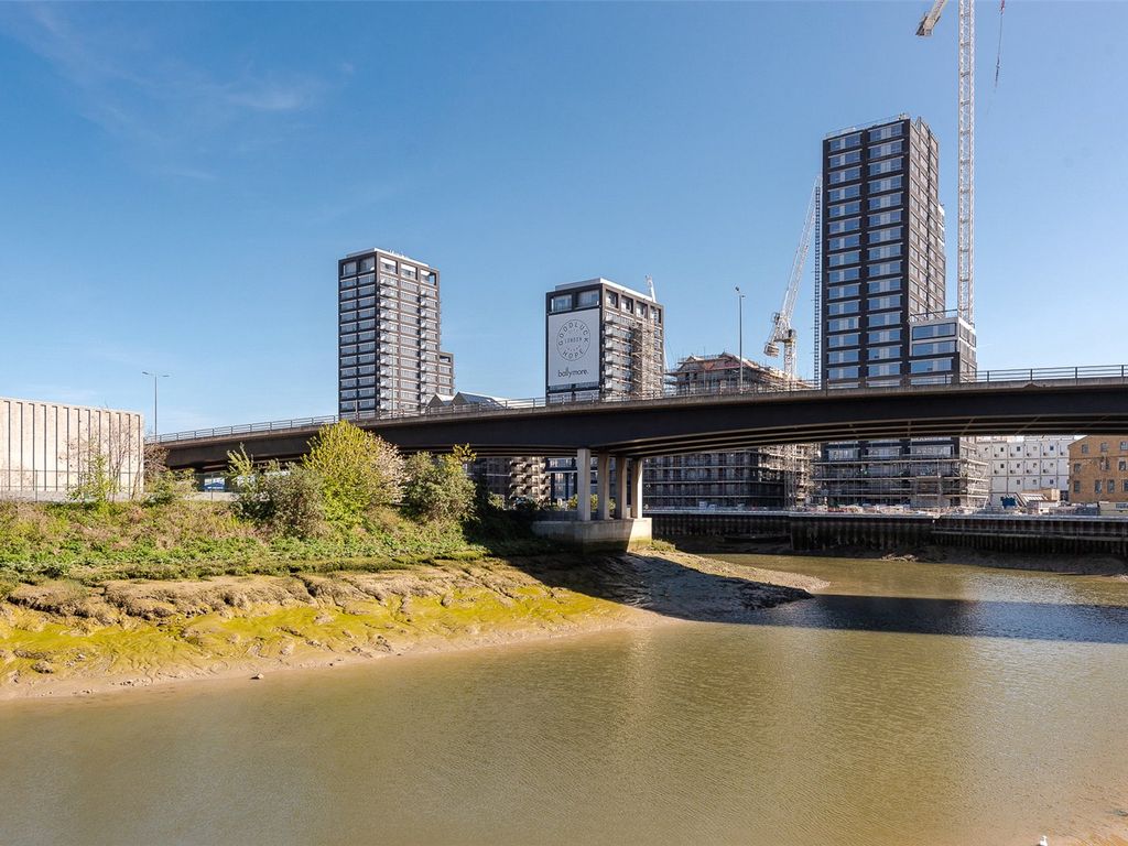 Douglass Tower, 9 Goodluck Hope Walk, Docklands E14  