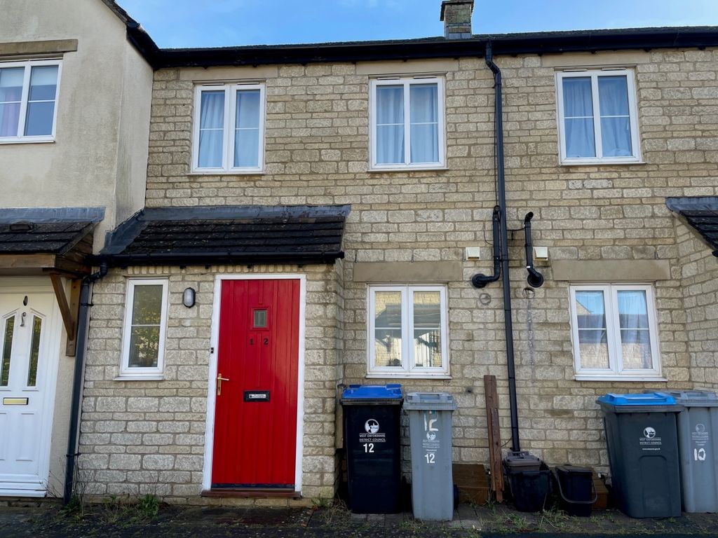 2 bed terraced house to rent in Woodrush Gardens, Carterton