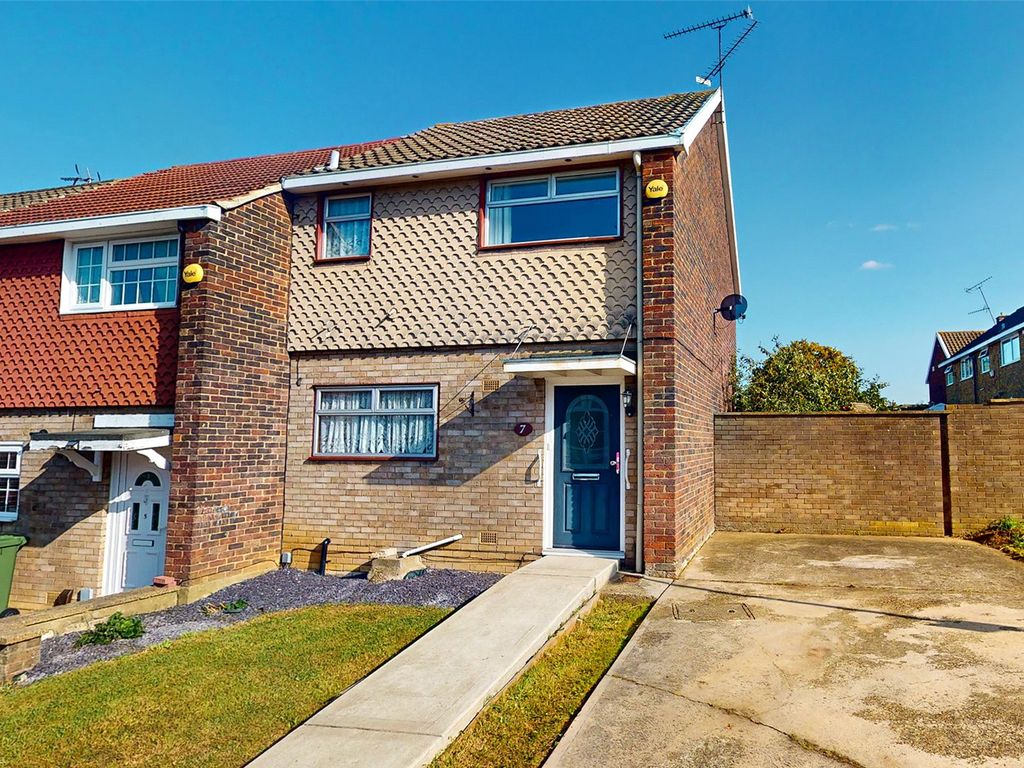 2 bed end terrace house for sale in Rantree Fold, Lee Chapel South