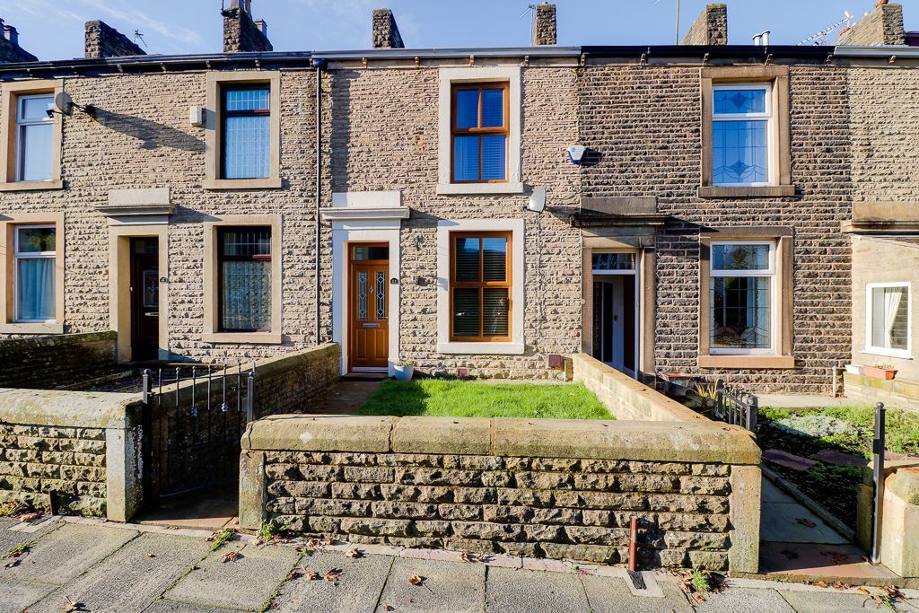 2 bed terraced house for sale in Barnfield Street, Accrington BB5 Zoopla