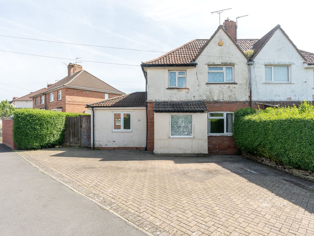 4 bed semidetached house for sale in Ashburton Road, Southmead