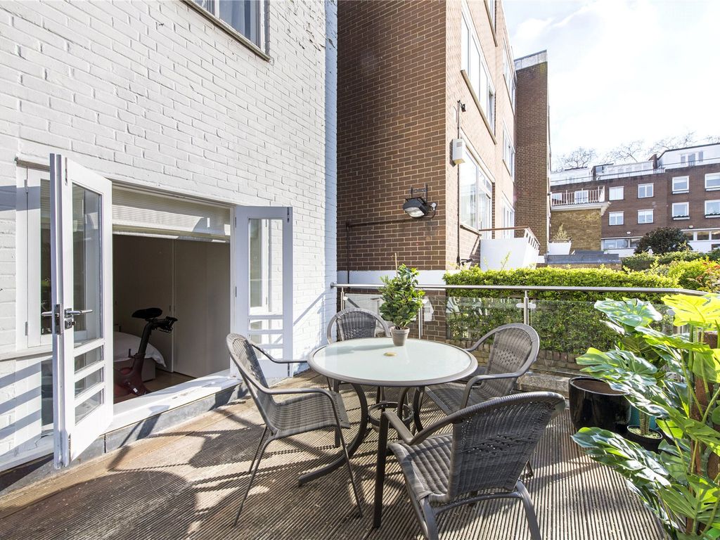 Ainger Road, Primrose Hill, London NW3  