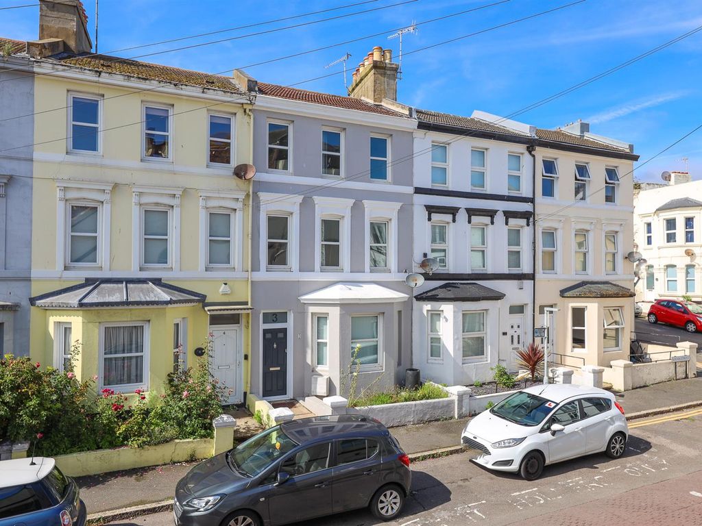4 bed terraced house for sale in Mann Street, Hastings TN34, £399,950
