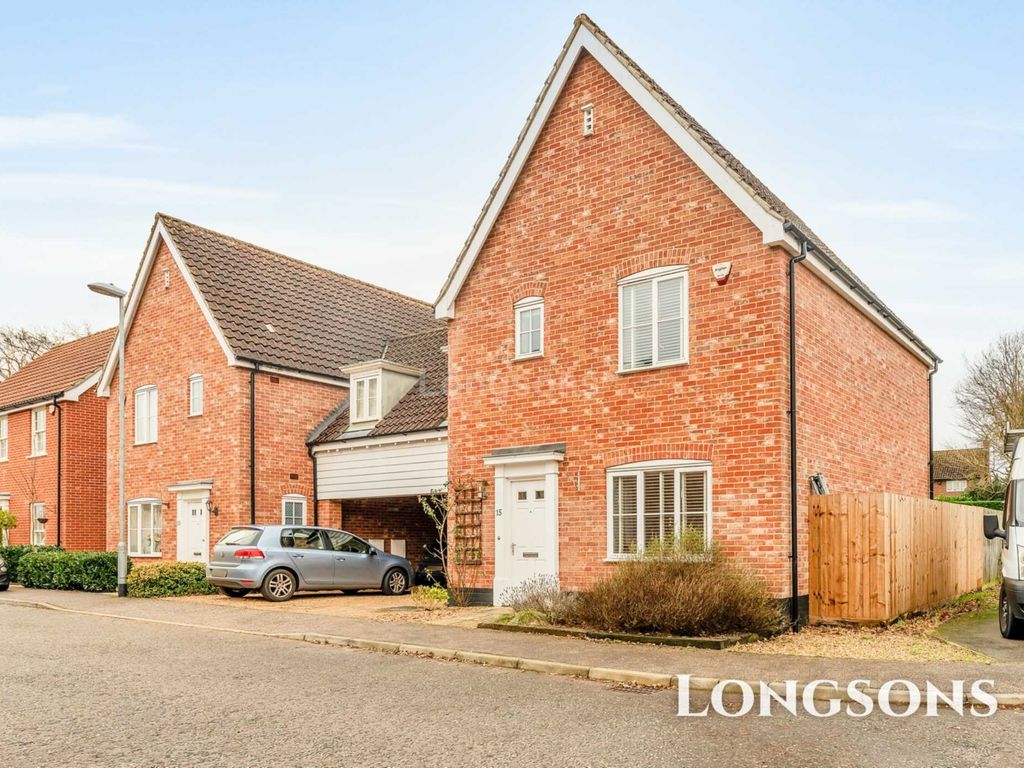3 bed linkdetached house for sale in Woodward Avenue, Necton PE37 Zoopla