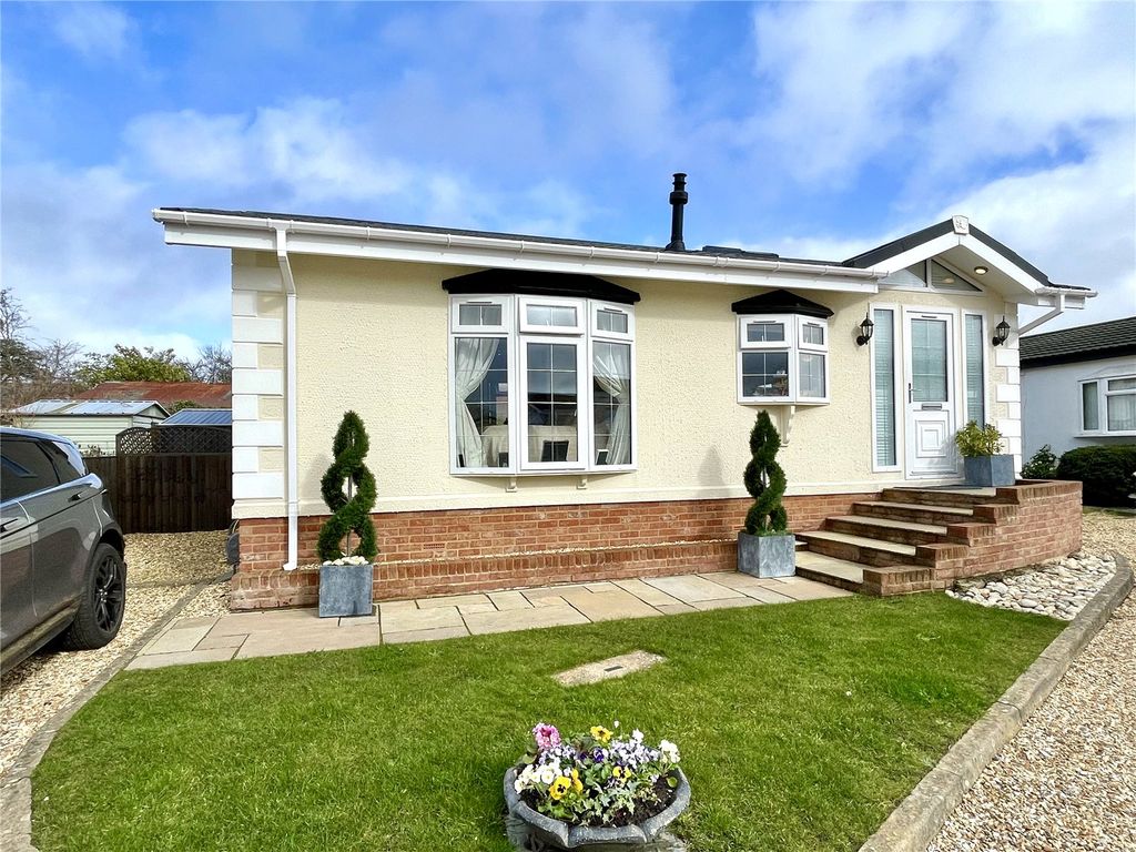 2 bed bungalow for sale in Fleur De Lys Park, Pilley Hill, Pilley