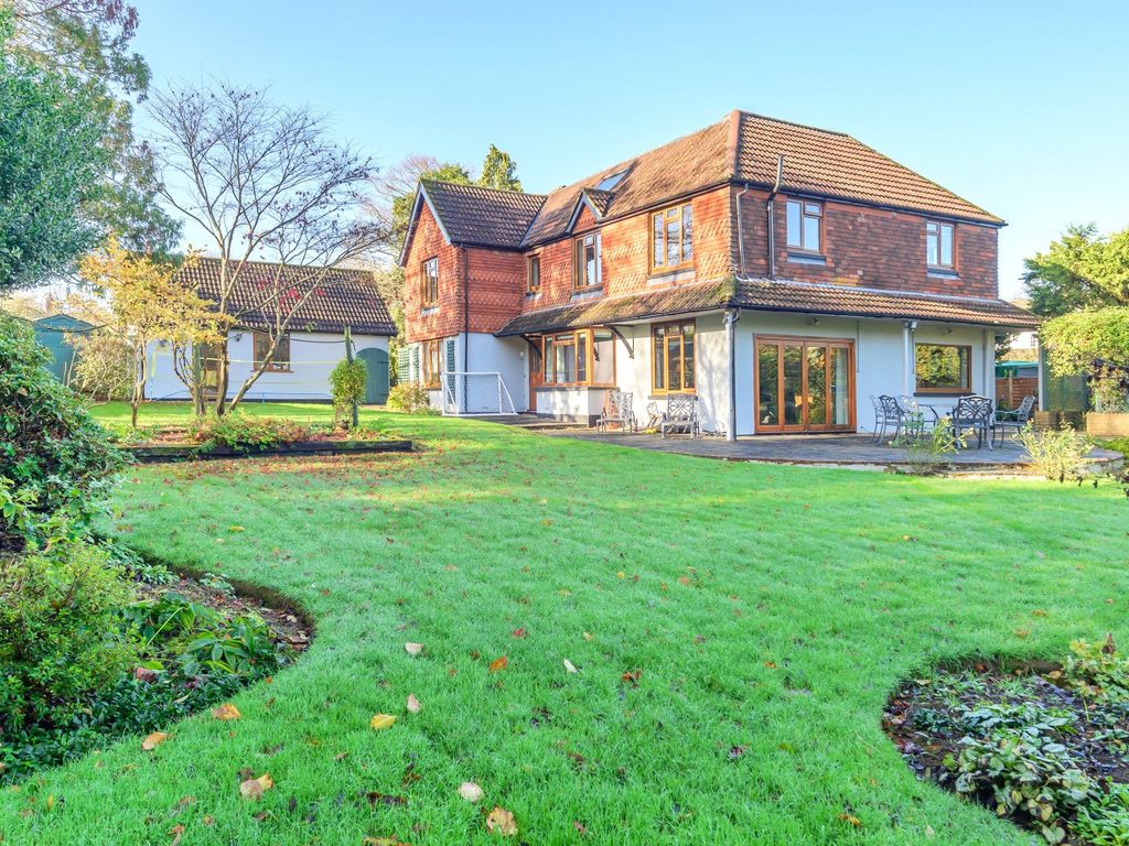 5 bed detached house for sale in Farthingham Lane, Ewhurst GU6 Zoopla